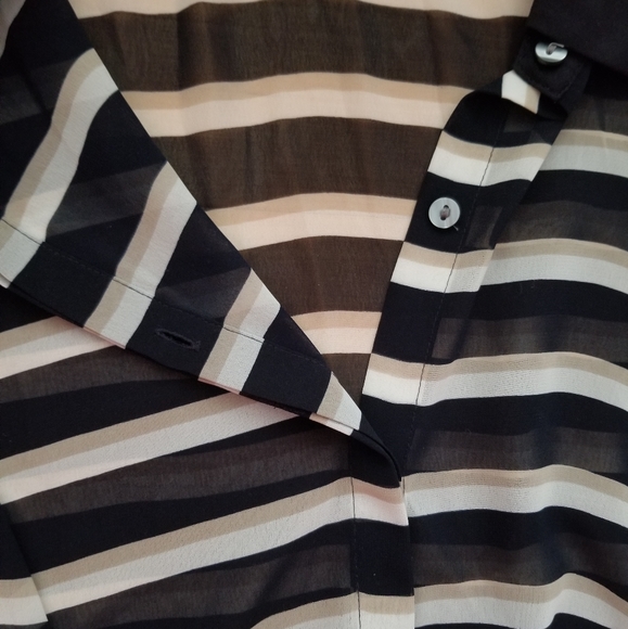 Ann Taylor stripe button collar shirt, size 0 - Picture 4 of 5